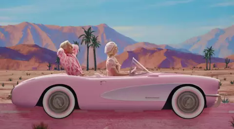 Film Barbie Rilis Trailer Baru, Ungkap Petualangan Seru Barbie dan Ken