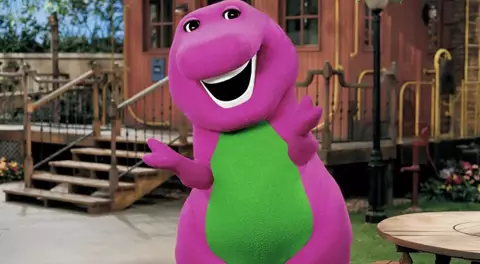 Angkat Isu Kegelisahan Generasi Milenial, Film Live-Action Barney Tidak Cocok Ditonton Anak-Anak