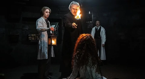 Review Dracula: A Love Tale, Kisah Cinta Gothic Horror Klasik