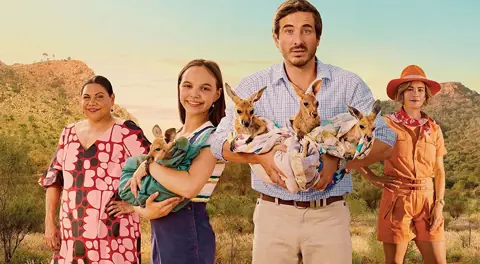 Sinopsis Film Kangaroo, Kisah Haru Penyelamatan Bayi Kanguru di Australia
