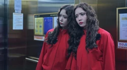 Tanpa Pemeran Pengganti, YoonA SNSD Rela Terjun ke Sungai Han demi Film Pretty Crazy