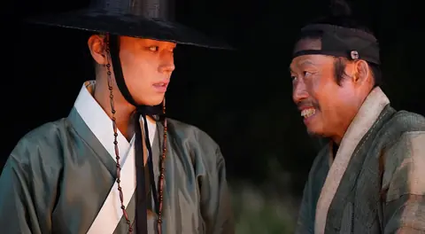 The Kings Warden Kokoh di Puncak Box Office Korea Selatan, Tembus 5,8 Juta Penonton dalam Tiga Pekan