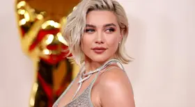 Florence Pugh Resmi Bintangi The Midnight Library, Adaptasi Novel Populer Matt Haig