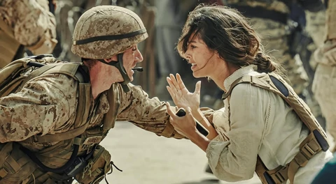 Review 13 Days 13 Nights: Thriller Evakuasi yang Intens, Realistis, dan Menggugah Emosi