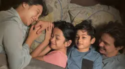 Review Film Dalam Sujudku: Ketika Cinta, Luka, dan Doa Berpadu dalam Satu Kisah