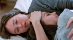 Review Sentimental Value: Drama Hangat Tentang Ayah, Anak, dan Luka yang Perlahan Sembuh