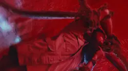 Review Film Setan Alas!: Eksperimen Horor Berani dari Yusron Fuadi