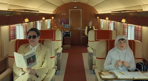 Review The Phoenician Scheme: Salah Satu Karya Terbaik Wes Anderson